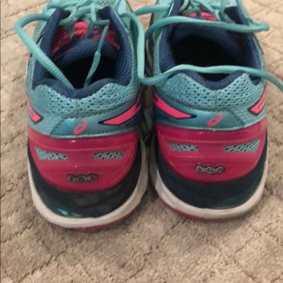 ASICS GT-2000 4 - Picture 4 of 6